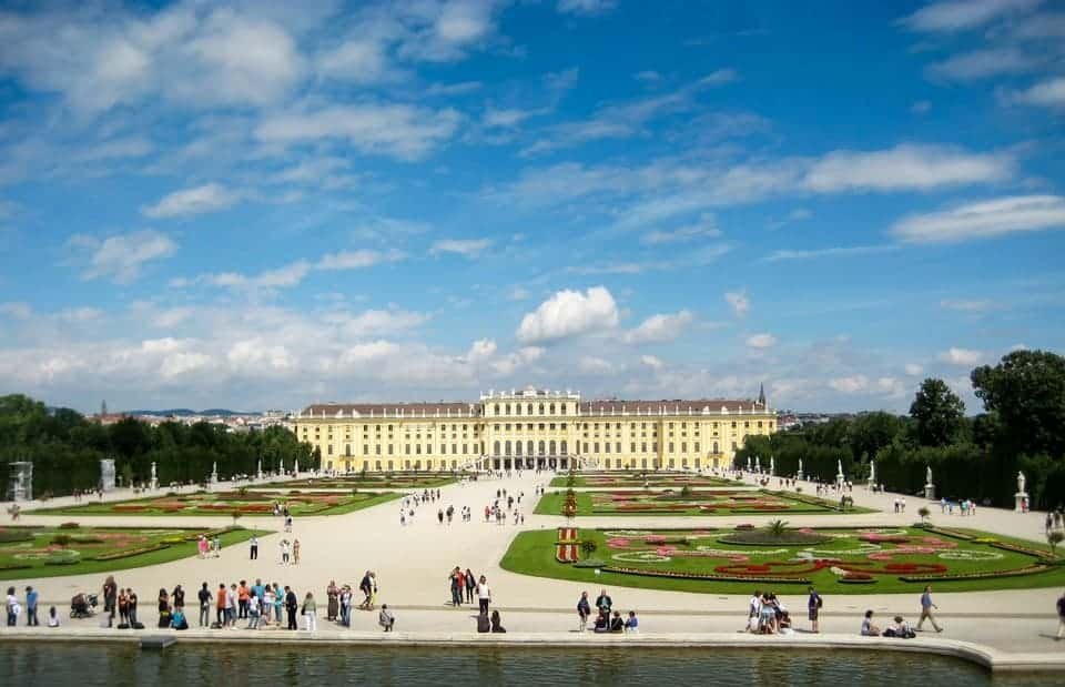 Γεύμα και εισιτήριο για το παλάτι Schönbrunn 2026